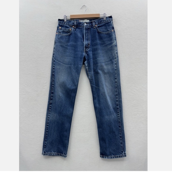 Vintage Levi’s 505 Men’s 34x32 Straight Leg Denim Jeans Blue Denim - Picture 1 of 14